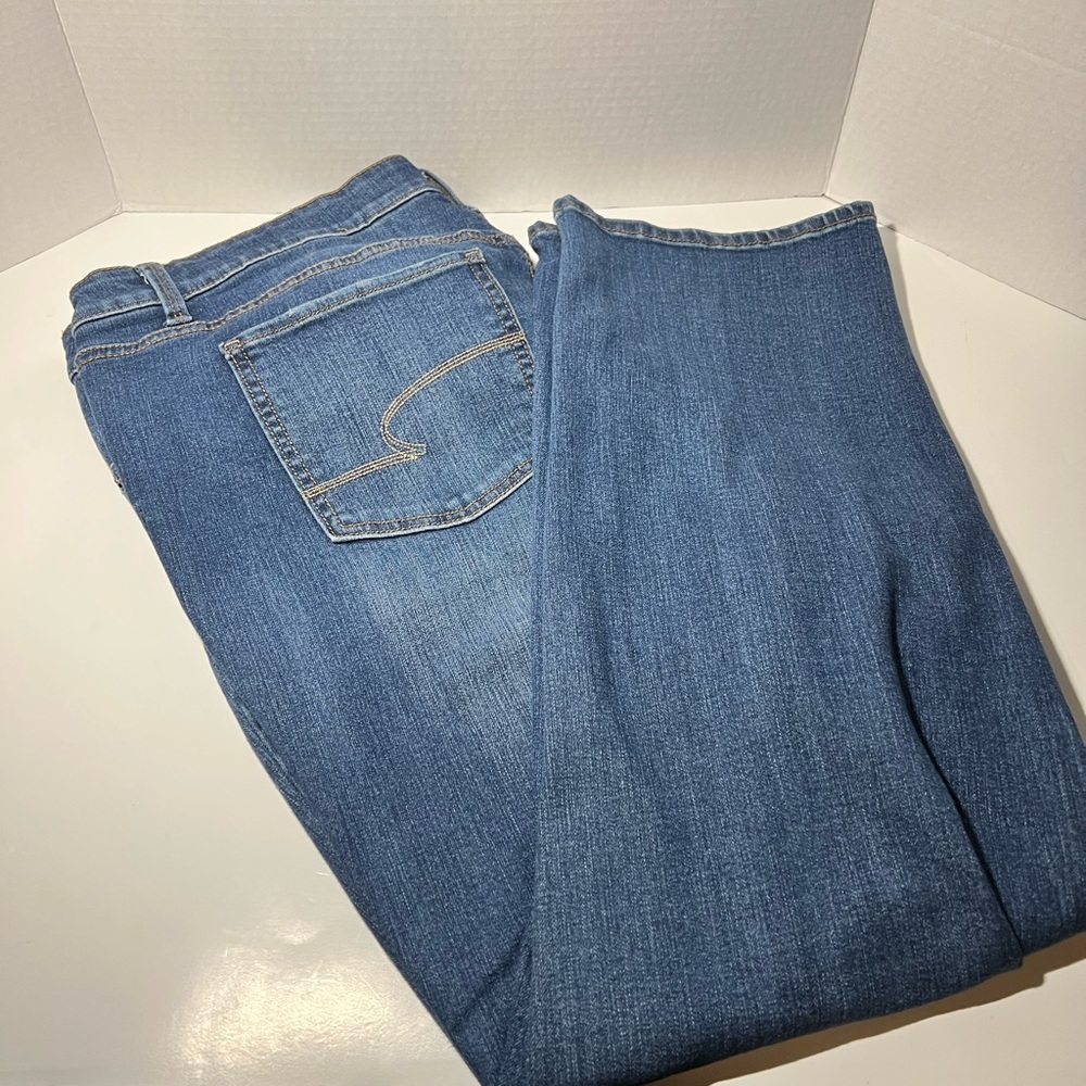 Time And Tru Jeans Women's Blue Plus 20 Straight Leg Denim Ladies Distressed
